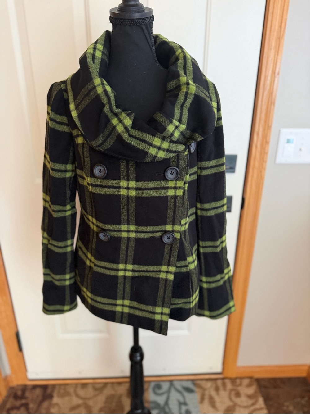 Tribal wool black lime green plaid shawl neck collar pea coat jacket. Size 8